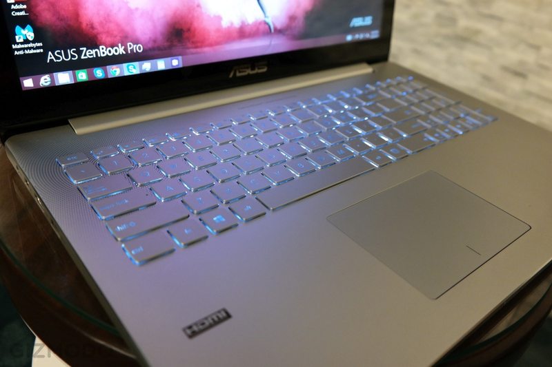Illustration for article titled Asus ZenBook Pro UX501 Review: Just Ignore The Word "Pro"
